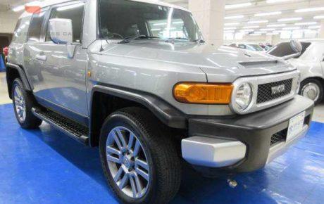 TOYOTA FJ CRUISER