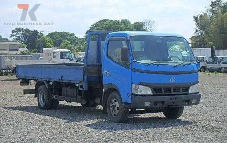 TOYOTA  DYNA